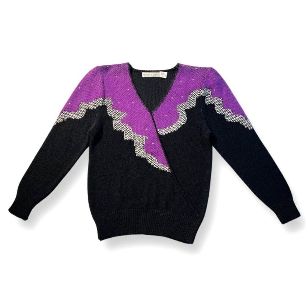 'White Wheeler & Martha' Vintage Purple and Black V-Neck Sweater Size Medium